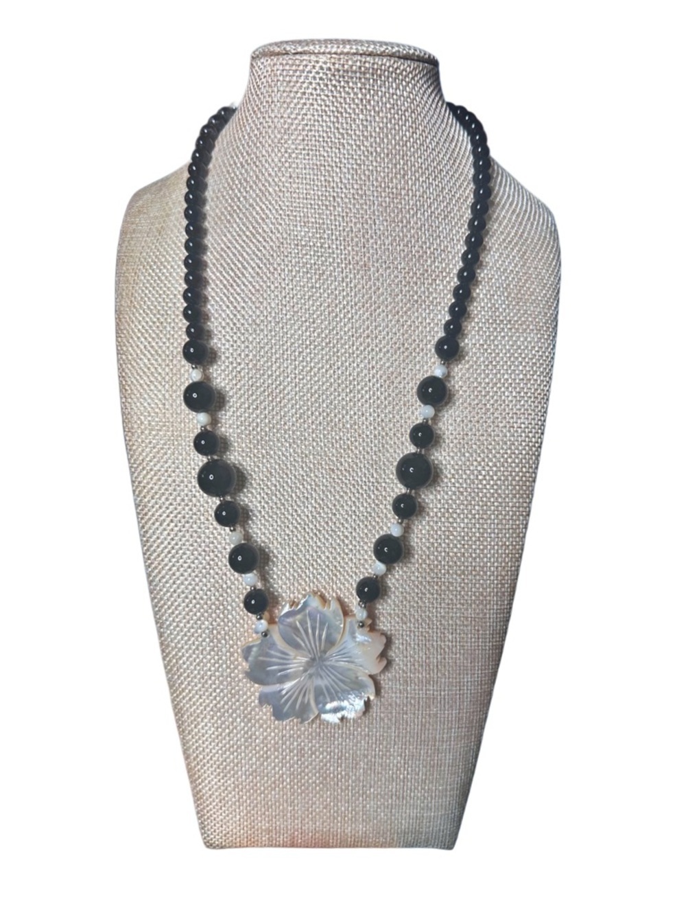 Black Beaded Necklace with Mother-of-Pearl Flower Pendant